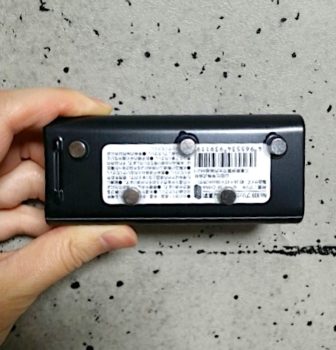 接着剤を乾かした100均の収納缶