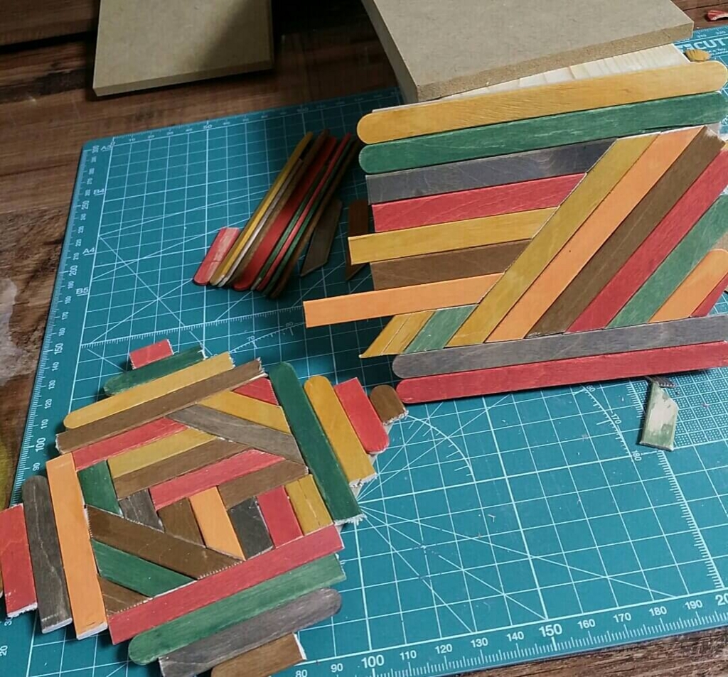 ヘリンボーン風のコースターを作る手順