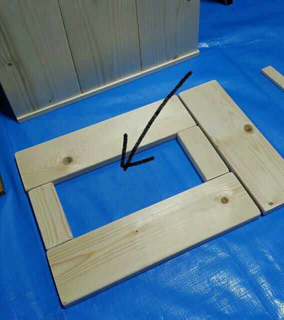手作りのままごとレンジにのぞき窓を作る