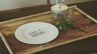 カフェトレイのDIYをリメイクシートで作る